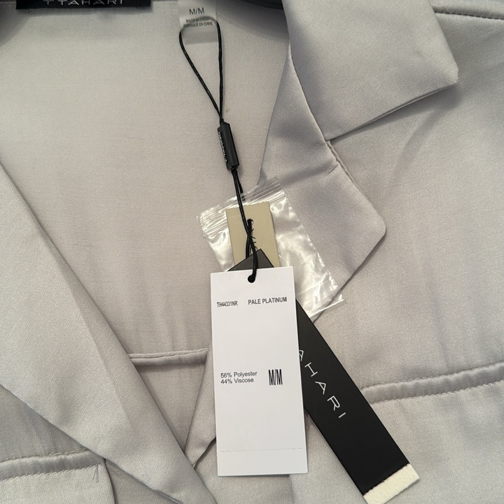 Light Gray Button-Front Women's Blouse - Picture 3 of 5